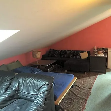 Suburb Hostel Purkersdorf